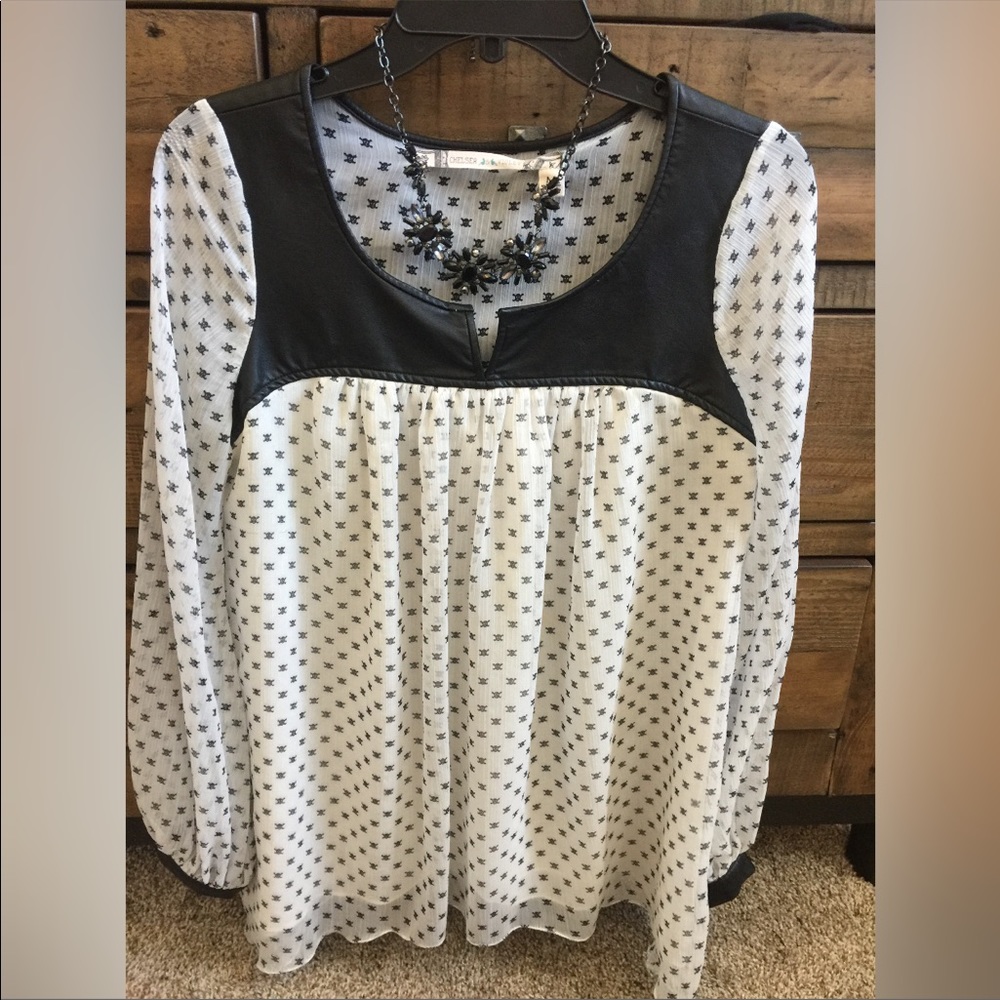Chelsea & Violet Skull Blouse